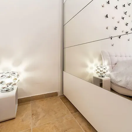 Ln New Apartment
